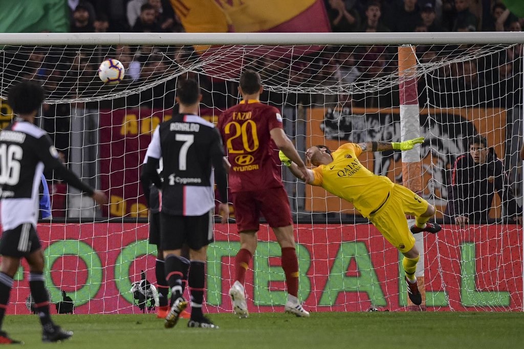  5 điểm nhấn AS Roma 2-0 Juventus: 'Vựa điểm' Bianconeri, Ronaldo hết hy vọng? - Bóng Đá