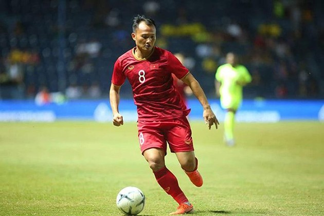 Trọng Hoàng trở lại, Viettel có hàng hậu vệ của ĐTQG - Bóng Đá