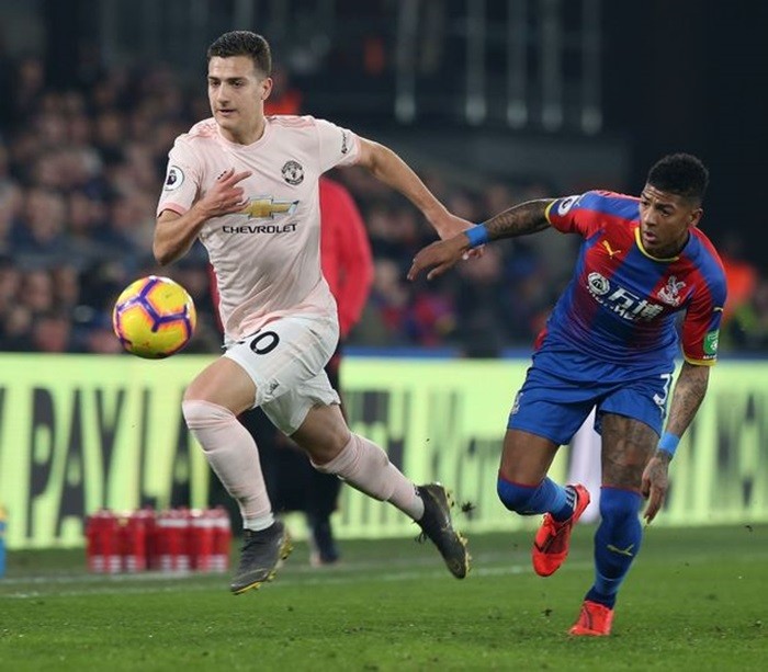 Man United thăng hoa, CĐV phát cuồng: 
