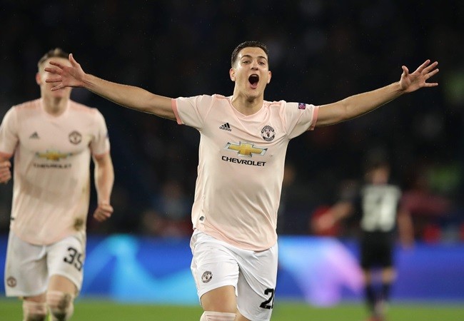 Diogo Dalot reveals Manchester United ambition amid Aaron Wan-Bissaka transfer interest - Bóng Đá