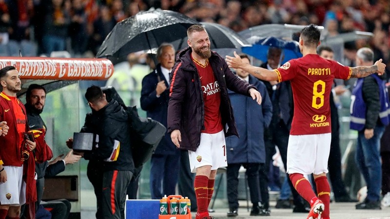 Đánh bại Parma, AS Roma vẫn không được hưởng niềm vui trọn vẹn - Bóng Đá