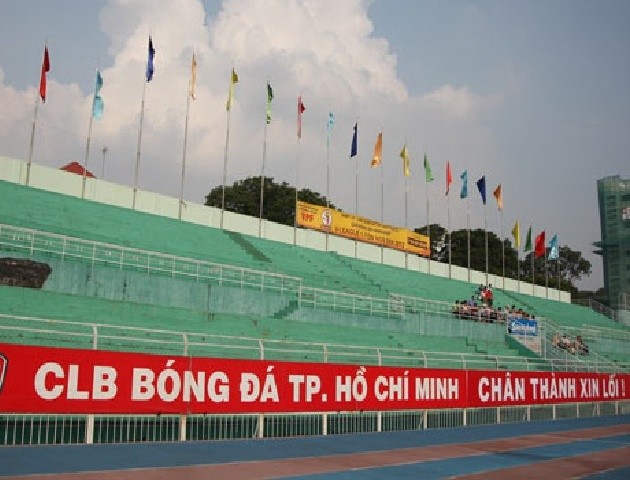 CLB TPHCM thăng hoa ở V-League 2019: Hồi sinh từ tấm băng rôn rơi nước mắt - Bóng Đá