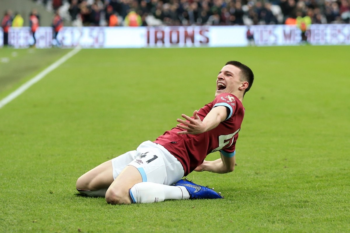 Ole Gunnar Solskjaer sends personal scout to watch Manchester United transfer target Declan Rice   - Bóng Đá