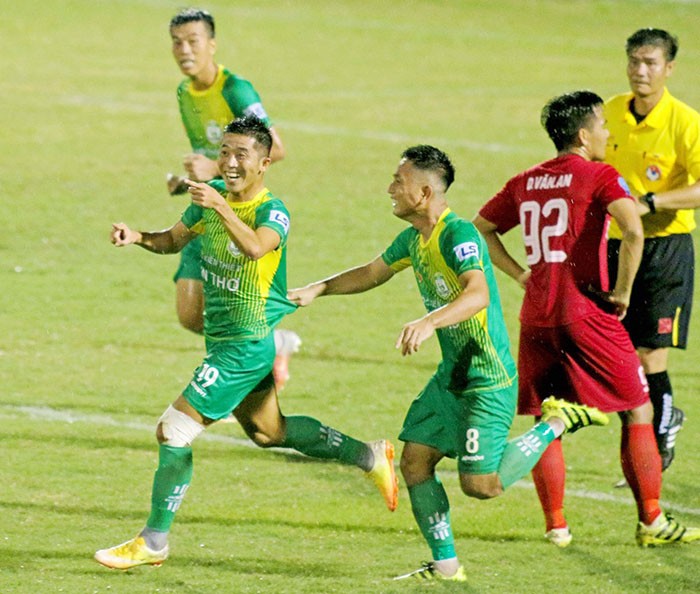 Lâm Hải Đăng lập cú đúp, XSKT Cần Thơ cắt đứt mạch thi đấu bết bát - Bóng Đá