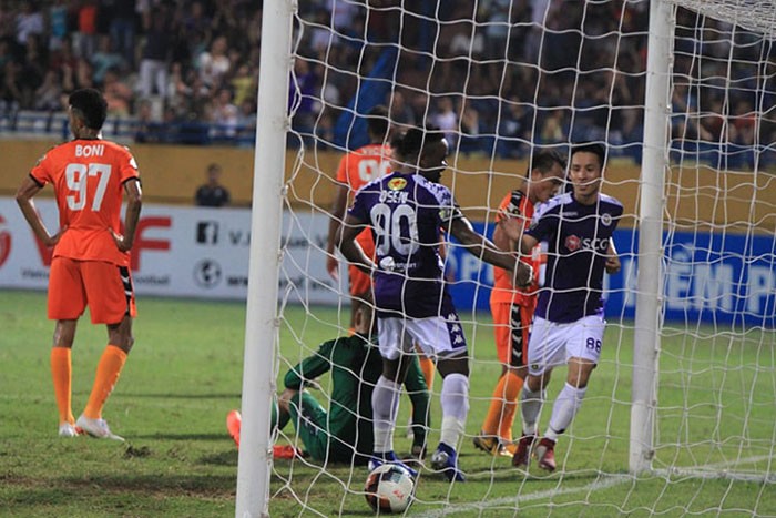 TRỰC TIẾP Hà Nội 3-1 SHB Đà Nẵng (H2): Hùng Dũng đào sâu cách biệt - Bóng Đá