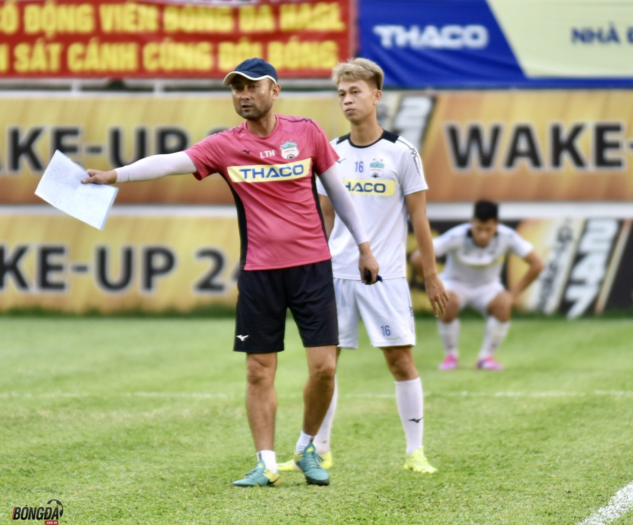 HLV Lee Tae-hoon: “Không nghĩ chuyện áp lực, tiết lộ khả năng sử dụng Văn Thanh” - Bóng Đá