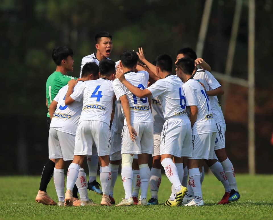 Em họ Công Phượng tỏa sáng, U15 HAGL nói dài mạch bất bại - Bóng Đá