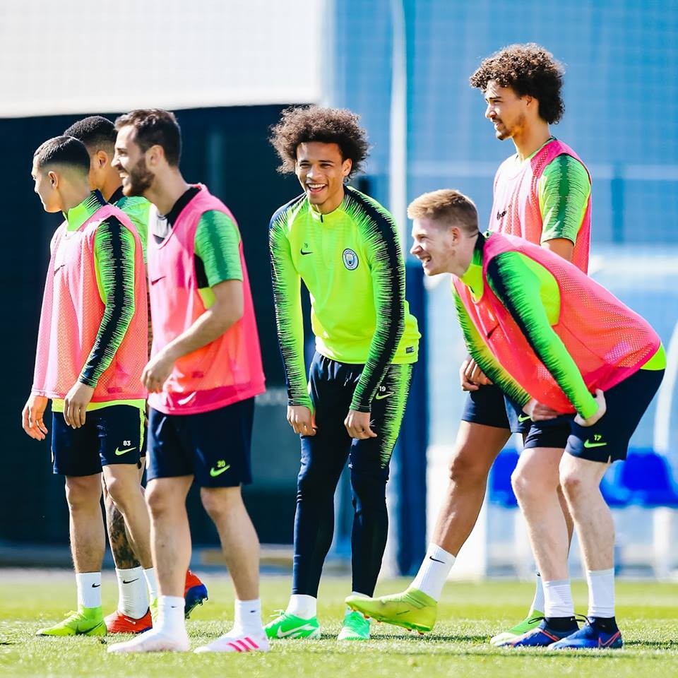 Man City tập  - Bóng Đá