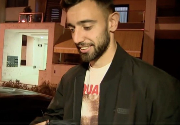 XONG! Lộ hình ảnh Bruno Fernandes, 'bom tấn' rung chuyển Châu Âu kích hoạt - Bóng Đá