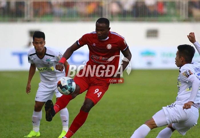 TRỰC TIẾP HAGL 0-0 TP.HCM (H1): Joel Vinicius đe doạ khung thành HAGL - Bóng Đá