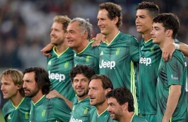 Ronaldo - Bóng Đá