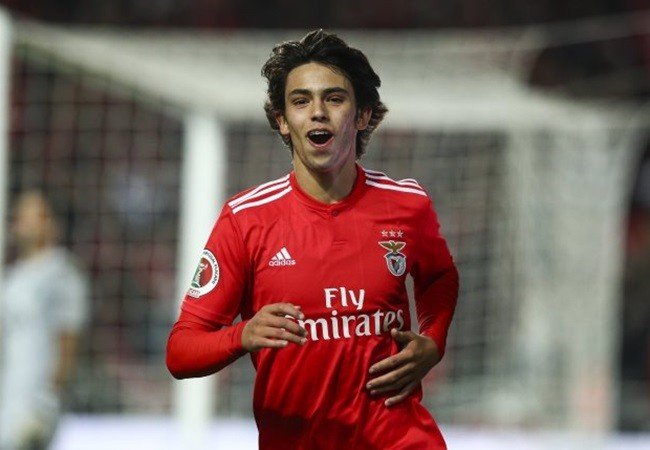 Vì 3 lí do, 'Ronaldo 2.0' sẽ là thương vụ lí tưởng cho Man Utd - Bóng Đá