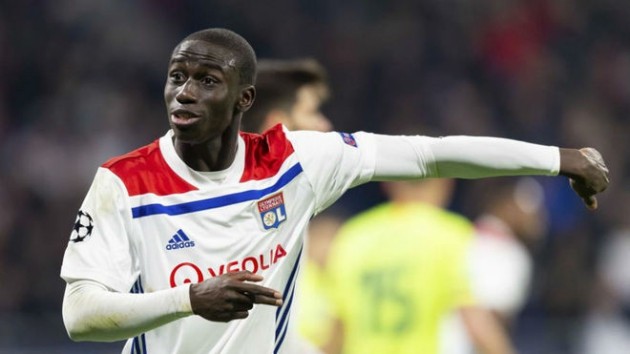 Real yêu cầu Ferland Mendy kiểm tra y tế lần 2 - Bóng Đá