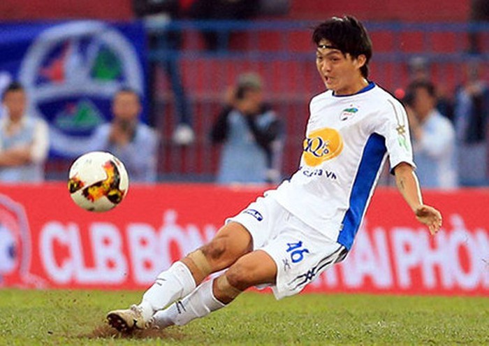 HAGL nhận hàng loạt hung tin trước ngày khai màn V-League 2019 (Châu Ngọc Quang chấn thương) - Bóng Đá