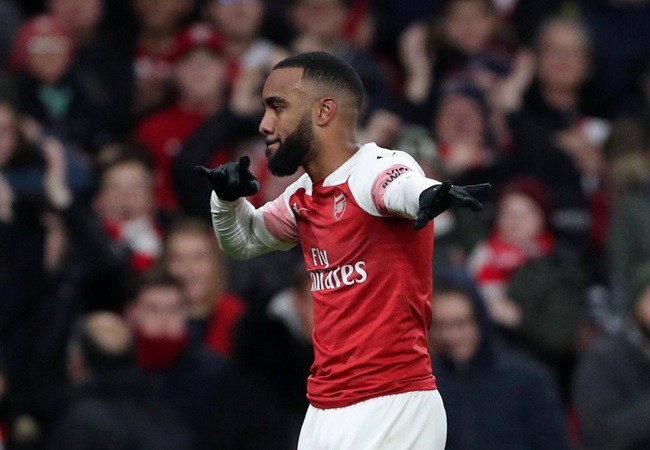 Alexandre Lacazette hãnh diện vì được barca quan tâm - Bóng Đá