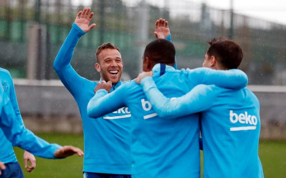 Barca tập - Bóng Đá