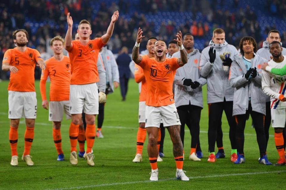 Hà Lan triệu tập đội hình 'khủng', Tam sư không khỏi run sợ - Bóng Đá