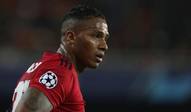 Man Utd không cần chỉ nghĩ tới Wan-Bissaka vì 1 nhân vật bốc lửa khác! - Bóng Đá