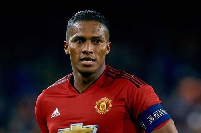 Valencia lên tiếng về tương lai - Bóng Đá