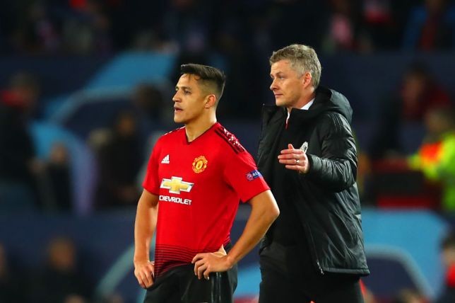 2 lý do Sanchez flop tại Man Utd - Paul Merson - Bóng Đá