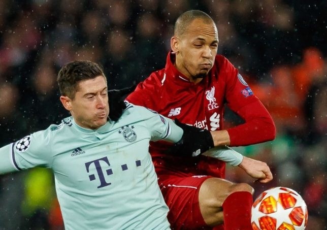 Robertson khen Fabinho - Bóng Đá