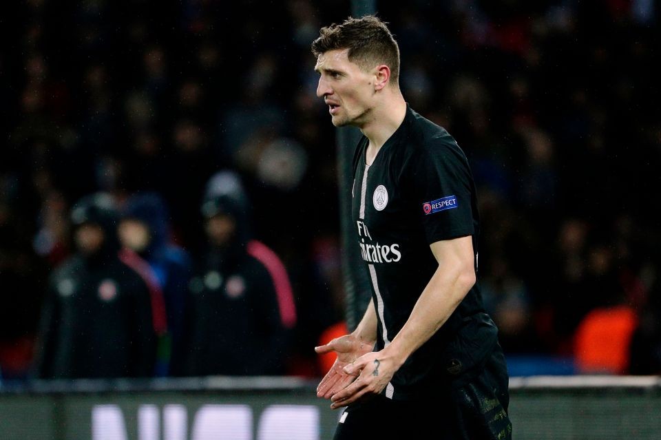 Man Utd's 10 transfer targets 'revealed' as Ole Gunnar Solskjaer plots major overhaul - Bóng Đá