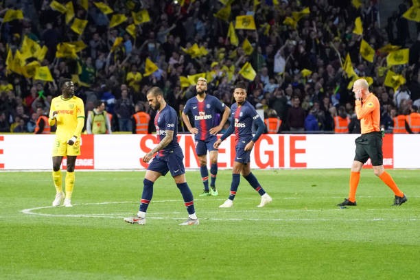 SỐC! 'Chấp' 2 cầu thủ dự bị, PSG tiếp tục lỡ hẹn với chức vô địch - Bóng Đá