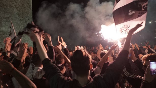 Cảm động, cầu thủ chấn thương vẫn được vào sân vì lý do đặc biệt - Bóng Đá