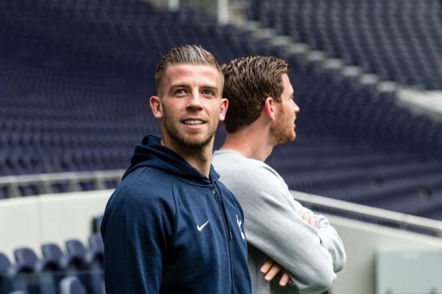 Man Utd kích hoạt điều khoản hoàn tất tân binh mùa Hè đầu tiên Toby Alderweireld - Bóng Đá