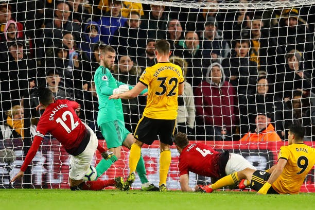 TRỰC TIẾP Wolves 2-1 Man United: Smalling phản lưới nhà (H2) - Bóng Đá