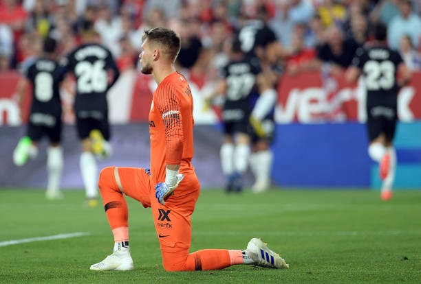 'Khẩu nghiệp' với Big Six, Sevilla tiếp tục bị 'nghiệp quật' - Bóng Đá