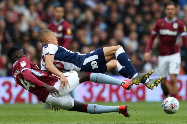 Nữ Arsenal vô địch - Bóng Đá