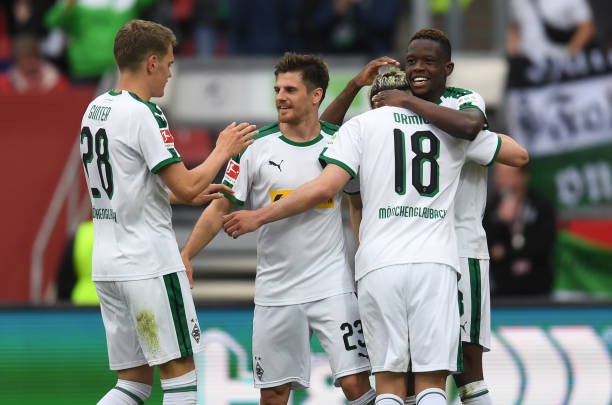 Một đêm, Bundesliga CHÍNH THỨC xác định 2 đội xuống hạng - Bóng Đá
