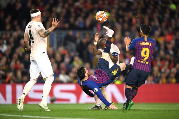 Lập siêu phẩm, Coutinho có pha ăn mừng đầy thách thức - Bóng Đá