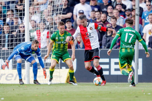 Lễ chia tay Van Persie - Bóng Đá