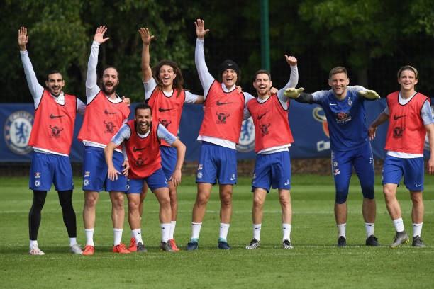 Willy Caballero gia hạn hợp đồng - Bóng Đá