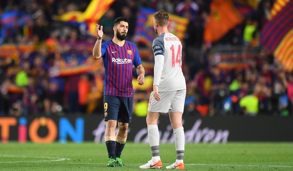 Liverpool! Đừng bao giờ tin một gã dứt điểm bằng đầu gối - Bóng Đá