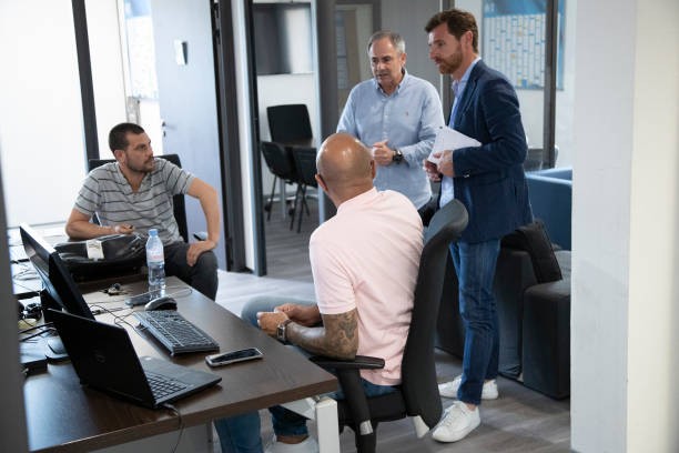 CHÍNH THỨC: Cựu HLV Chelsea trở lại ghế nóng sau gần 2 năm thất nghiệp - Bóng Đá