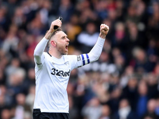 Frank Lampard tham dự vòng thăng hạng - Bóng Đá