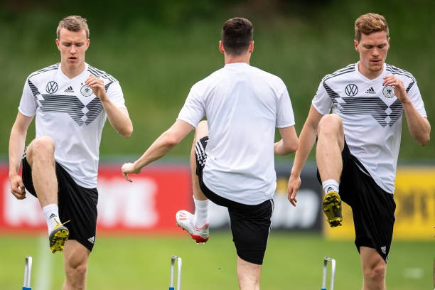 Joachim Low vắng mặt và đây là không khí tại đội tuyển Đức lúc này - Bóng Đá