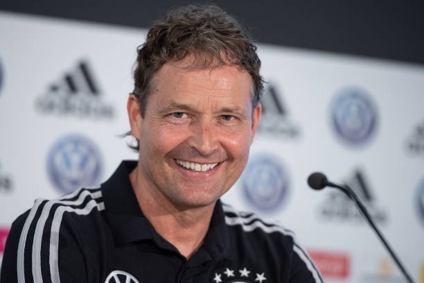 Joachim Low vắng mặt và đây là không khí tại đội tuyển Đức lúc này - Bóng Đá