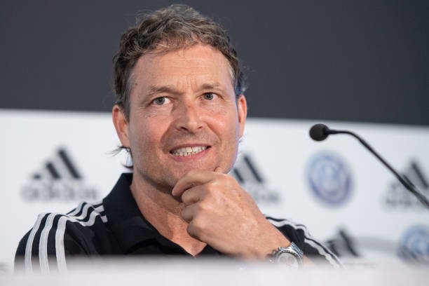 Joachim Low vắng mặt và đây là không khí tại đội tuyển Đức lúc này - Bóng Đá