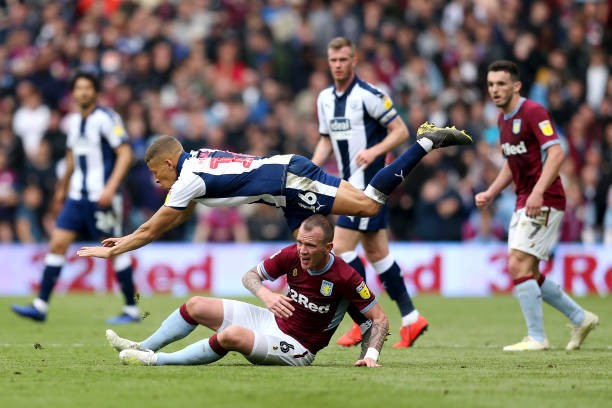 Nữ Arsenal vô địch - Bóng Đá