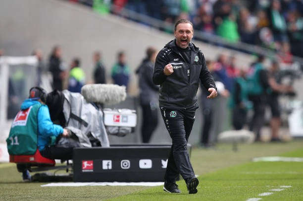 Một đêm, Bundesliga CHÍNH THỨC xác định 2 đội xuống hạng - Bóng Đá