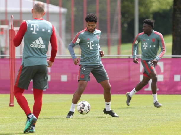 Đôi cánh 'huyền thoại' rạng rỡ trong những ngày tháng cuối cùng bên cạnh nhau - Bóng Đá