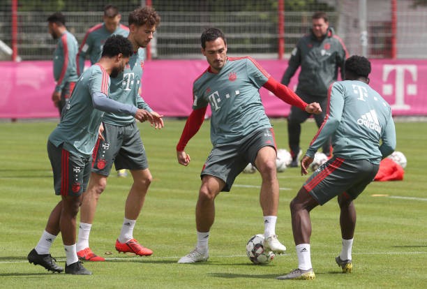 Đôi cánh 'huyền thoại' rạng rỡ trong những ngày tháng cuối cùng bên cạnh nhau - Bóng Đá