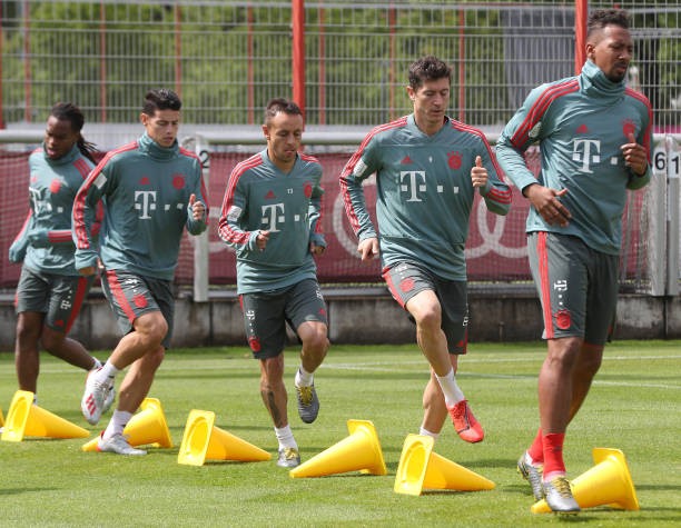 Đôi cánh 'huyền thoại' rạng rỡ trong những ngày tháng cuối cùng bên cạnh nhau - Bóng Đá