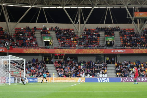 Vô địch châu Âu, đàn em Ronaldo vẫn 'sấp mặt' tại vòng bảng World Cup - Bóng Đá