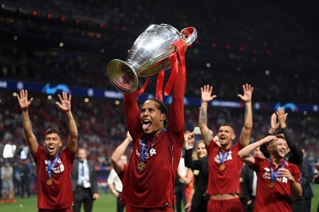 Virgil Van Dijk: Tôi còn muốn giành thêm nhiều danh hiệu nữa - Bóng Đá