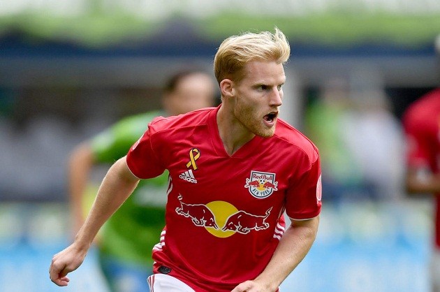 New York Red Bulls are in advanced talks to sign Southampton winger Josh Sims again this month - Bóng Đá